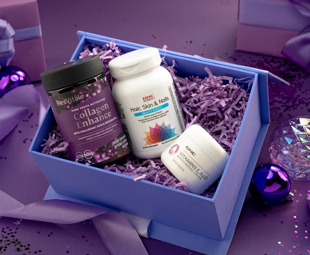 Beauty: composición navideña original con Collagen Enhance, GNC Hair, Skin & Nails, GNC Vitamin C Moisturizing Cream